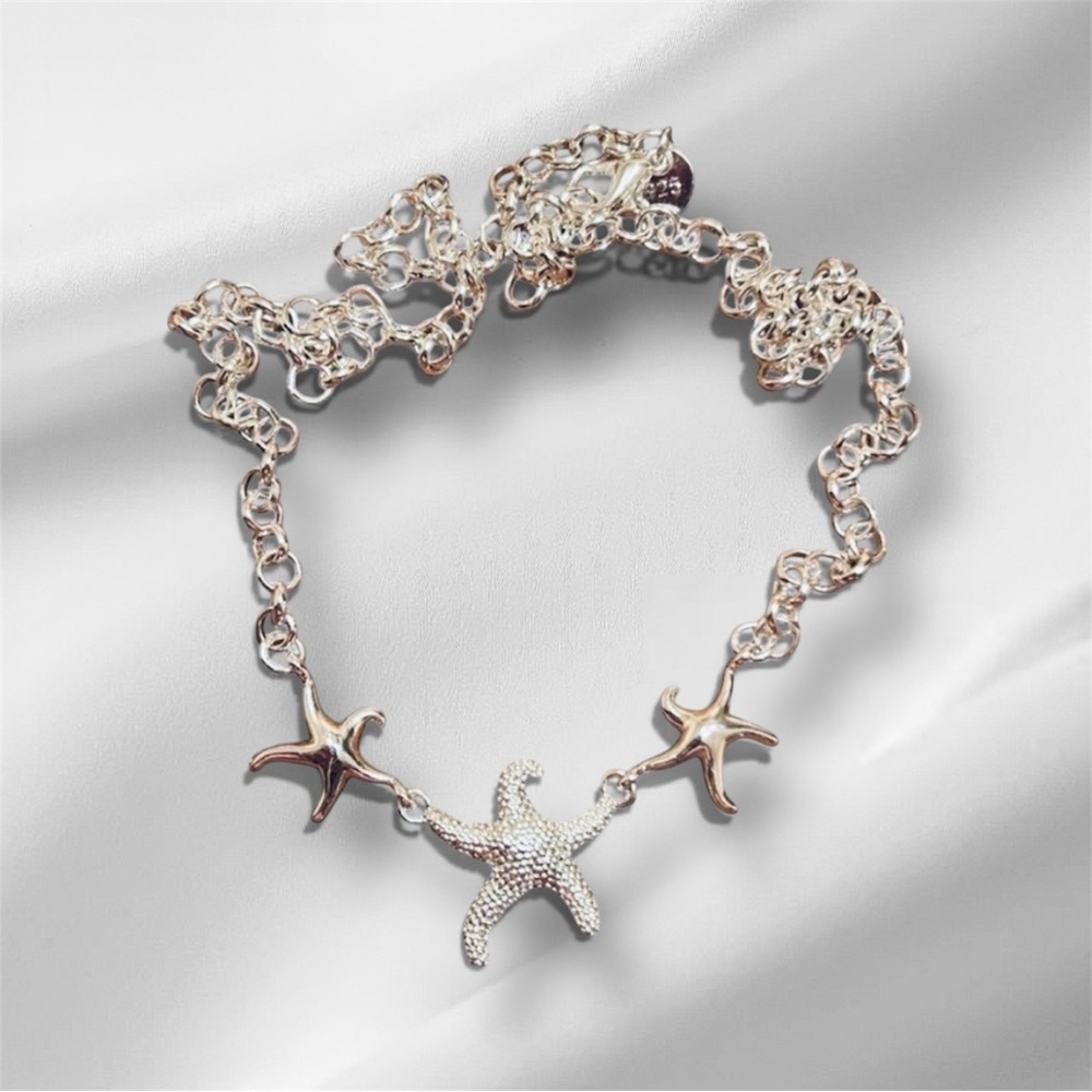 BRAND NEW Sterling Silver Starfish Necklace